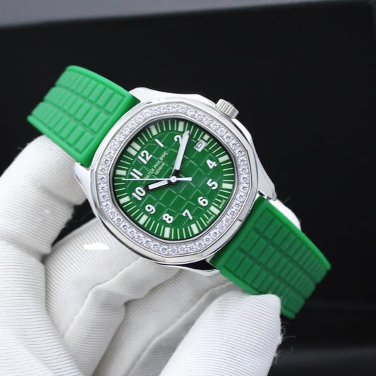 PP Aquanaut Luce Silver, Green strap with Green dial