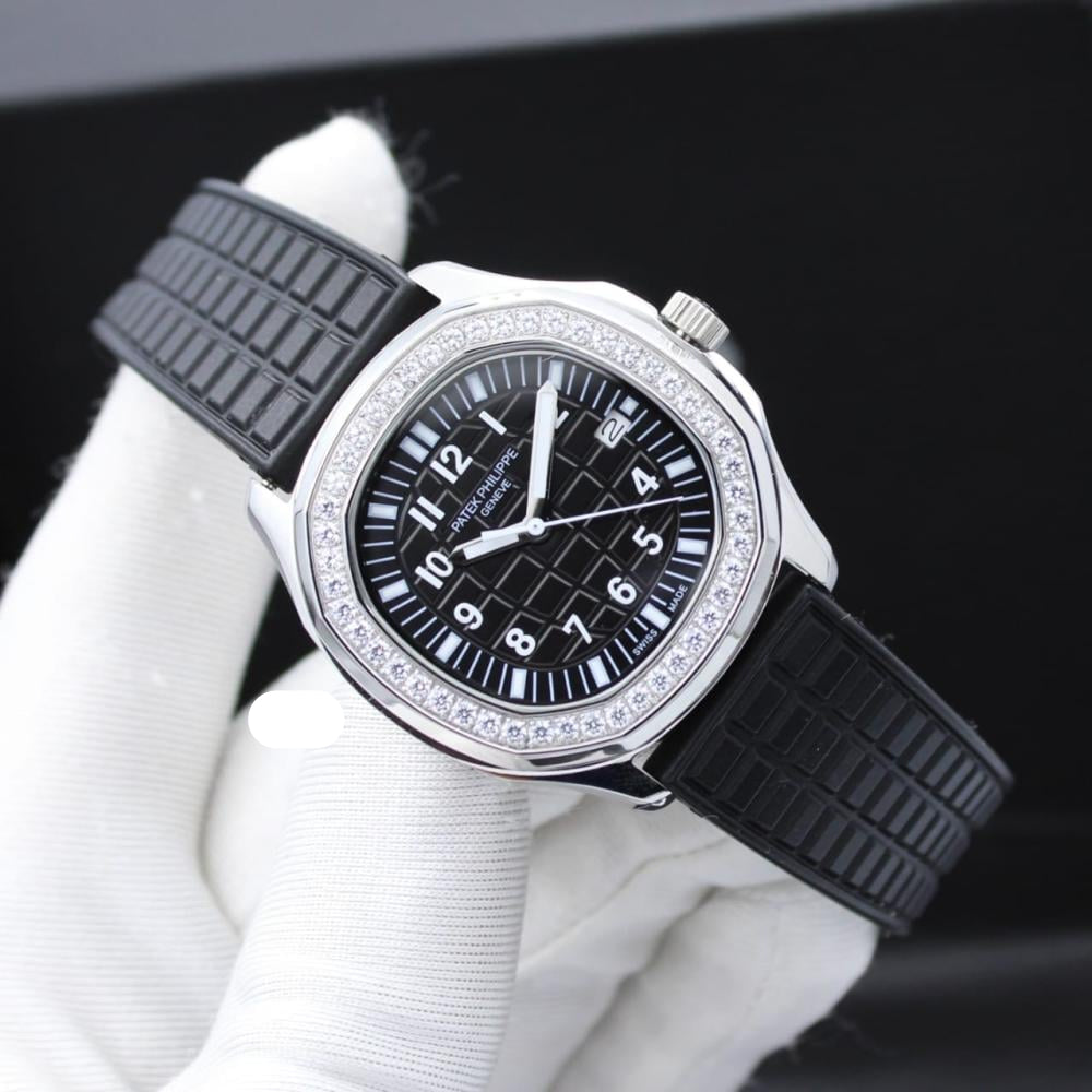 PP Aquanaut Luce Silver frame, Black strap with Black dial