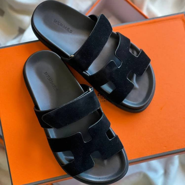 Herm Chypre sandals in black.