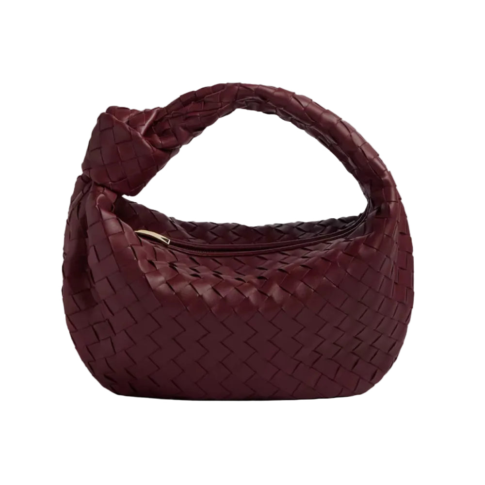 Botega Venta Jodie (Small size), another iconic design from the Italian luxury house. 28*16