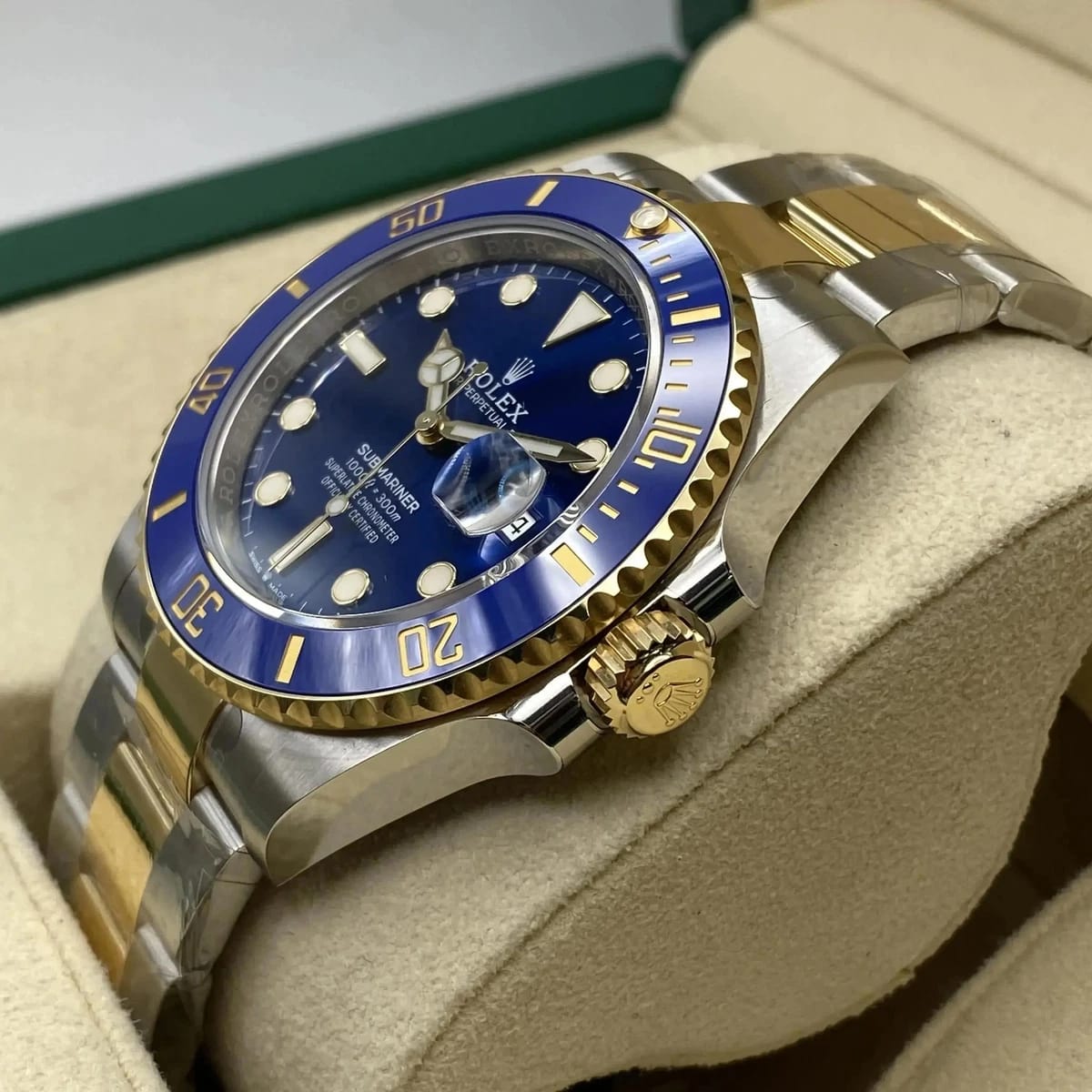 RO Submariner Date Blue and Yellow Gold