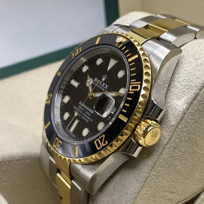 RO Submariner Date Black and Yellow Gold