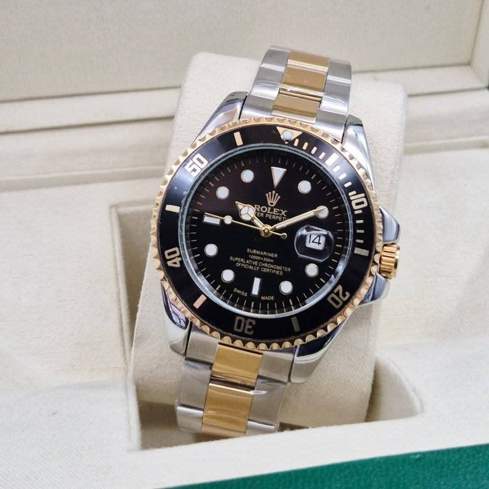 RO Submariner Date Black and Yellow Gold
