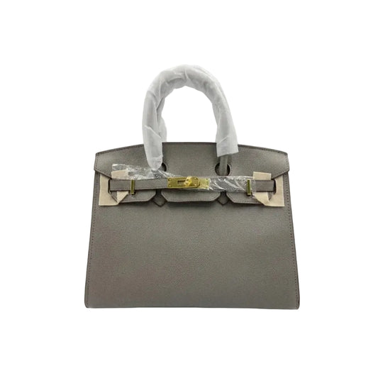 Herm - Elegant Grey Textured Leather Handbag in Factory-Fresh Condition 30*23