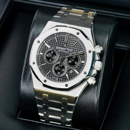 AP Royal Oak Quartz Chronograph Black Dial