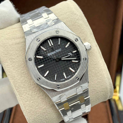 AP Royal Oak Quartz Black dial