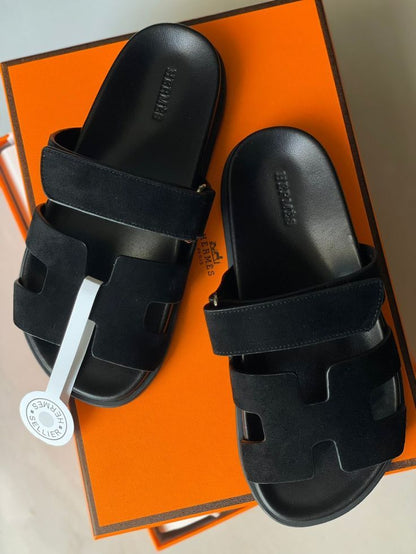 Herm Chypre sandals in black.